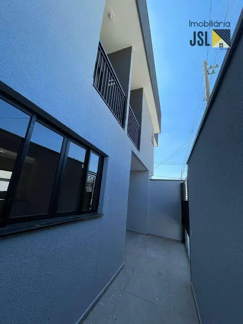 Foto 1 de Sobrado com 2 quartos à venda, 83m2 em Cacapava - SP