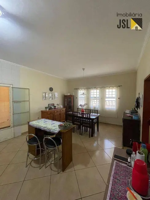 Foto 5 de Casa com 3 quartos à venda, 278m2 em Borda da Mata, Cacapava - SP