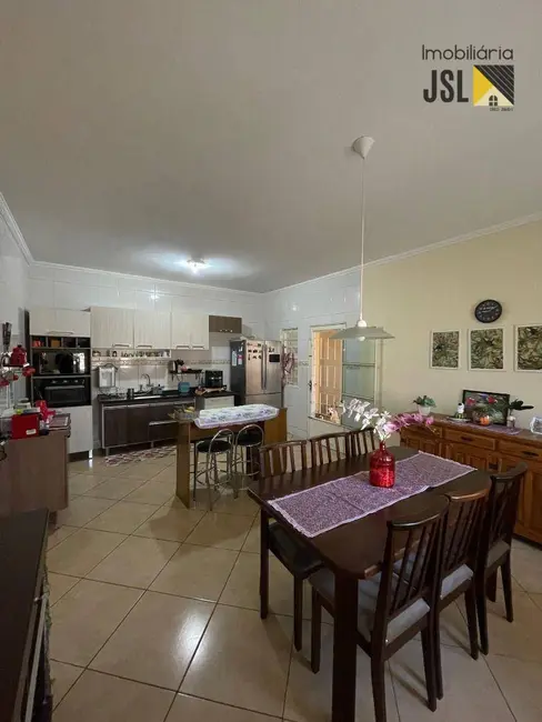 Foto 4 de Casa com 3 quartos à venda, 278m2 em Borda da Mata, Cacapava - SP