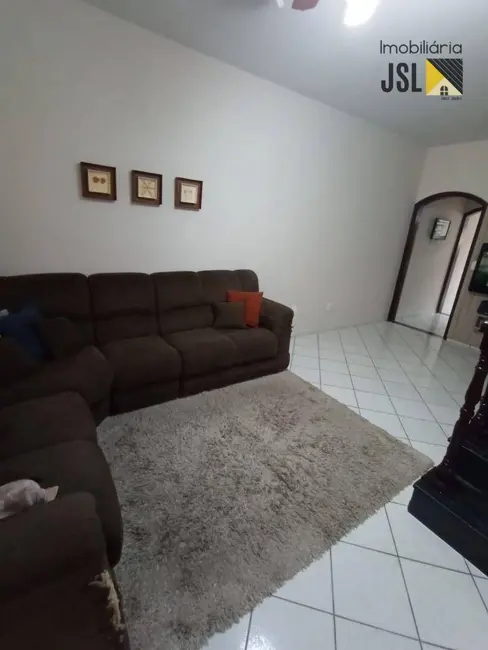 Foto 2 de Casa com 3 quartos à venda, 125m2 em Vila Antônio Augusto Luiz, Cacapava - SP