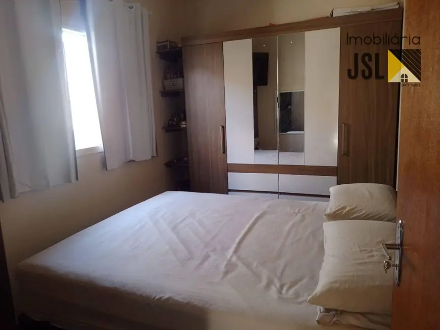 Casa com 2 quartos à venda, 180m2 em Tijuco Preto, Cacapava - SP - imagem 9 Foto 9 de Casa com 2 quartos à venda, 180m2 em Tijuco Preto, Cacapava - SP