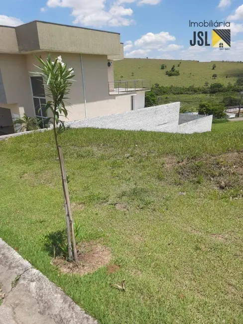 Foto 2 de Terreno / Lote à venda, 384m2 em Cacapava - SP