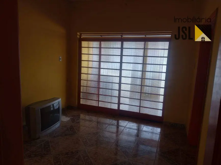 Foto 4 de Casa com 3 quartos à venda, 250m2 em Jardim Rafael, Cacapava - SP