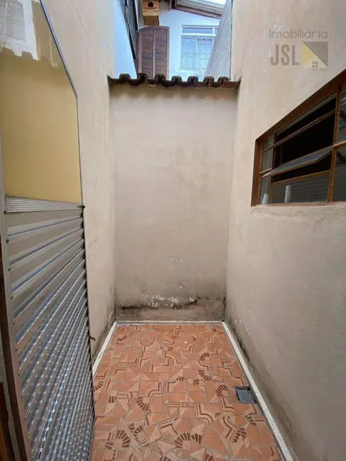 Foto 9 de Casa com 2 quartos à venda, 136m2 em Vila Resende, Cacapava - SP