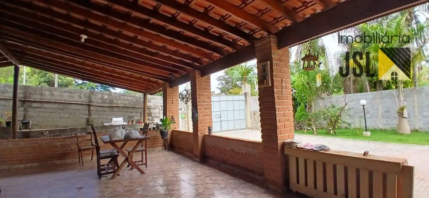 Foto 1 de Chácara com 3 quartos à venda, 1585m2 em Sao Jose Dos Campos - SP