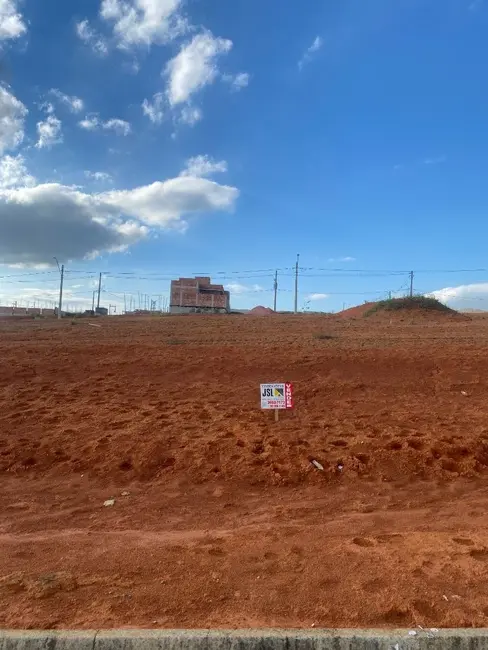 Foto 1 de Terreno / Lote à venda, 180m2 em Cacapava - SP