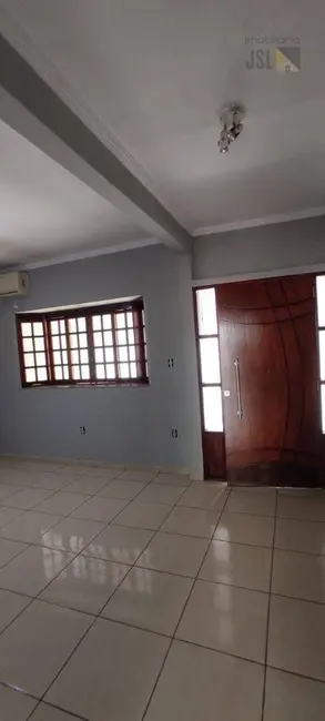 Foto 2 de Casa com 3 quartos à venda, 140m2 em Residencial Nancy, Cacapava - SP