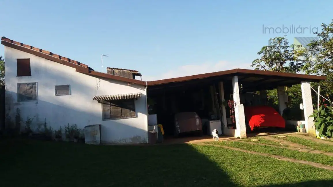 Foto 1 de Chácara com 2 quartos para alugar, 1000m2 em Chácara Ipês, Cacapava - SP