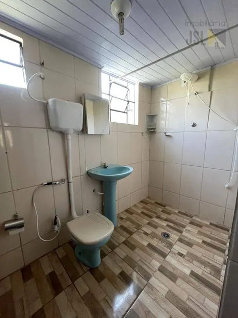 Foto 7 de Chácara com 2 quartos para alugar, 1000m2 em Chácara Ipês, Cacapava - SP