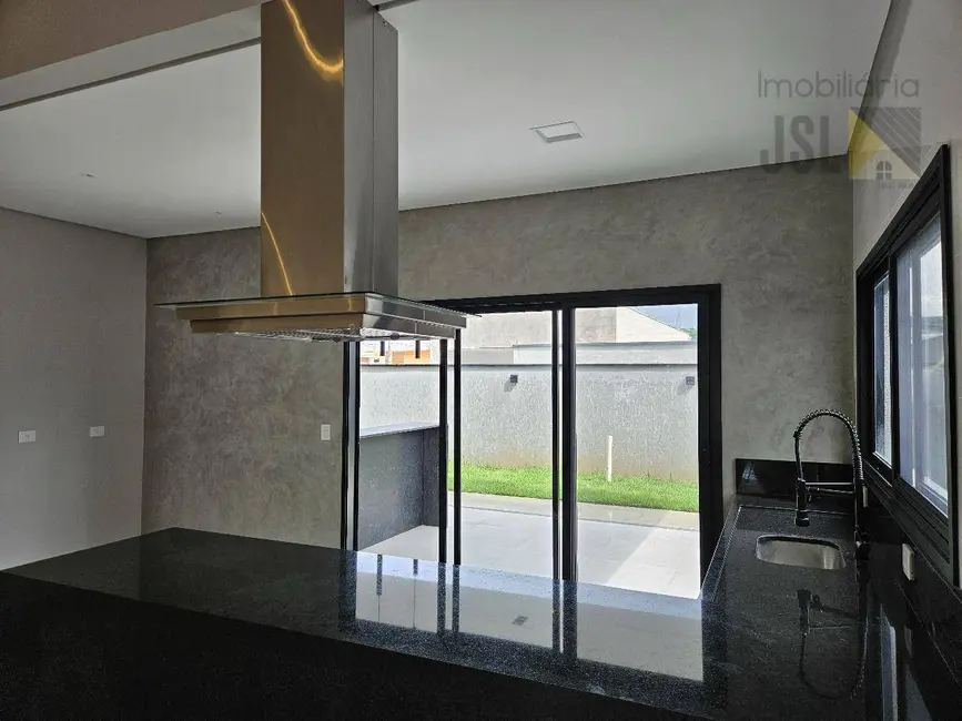 Foto 6 de Casa de Condomínio com 3 quartos à venda, 300m2 em Cacapava - SP