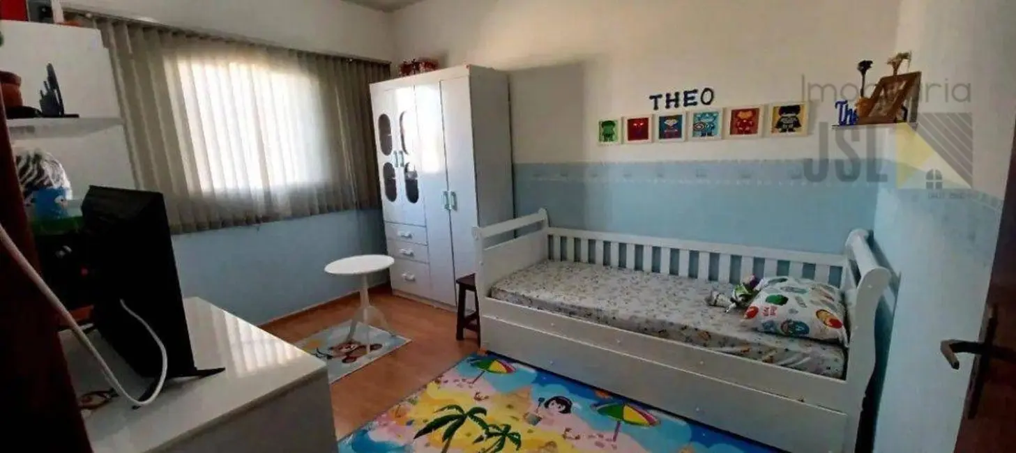 Foto 5 de Sobrado com 2 quartos à venda, 424m2 em Village das Flores, Cacapava - SP