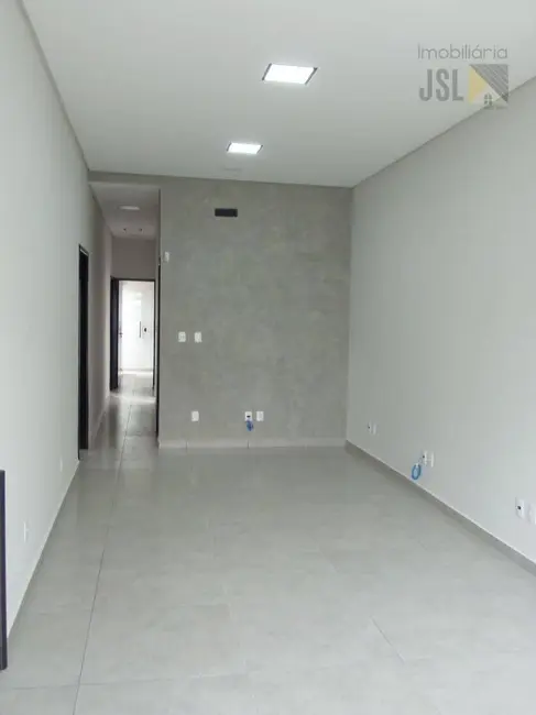 Foto 1 de Sala Comercial para alugar, 150m2 em Vila Resende, Cacapava - SP