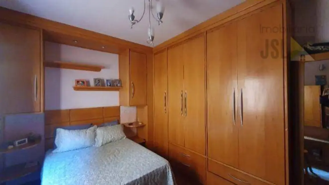 Foto 8 de Casa com 3 quartos à venda, 250m2 em Jardim Maria Cândida, Cacapava - SP