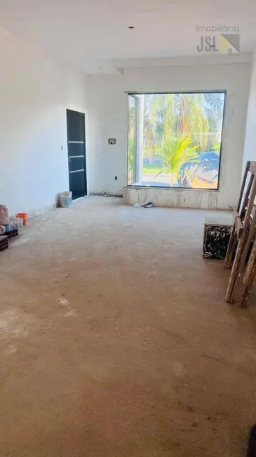 Foto 2 de Casa de Condomínio com 4 quartos à venda, 360m2 em Santa Luzia, Cacapava - SP