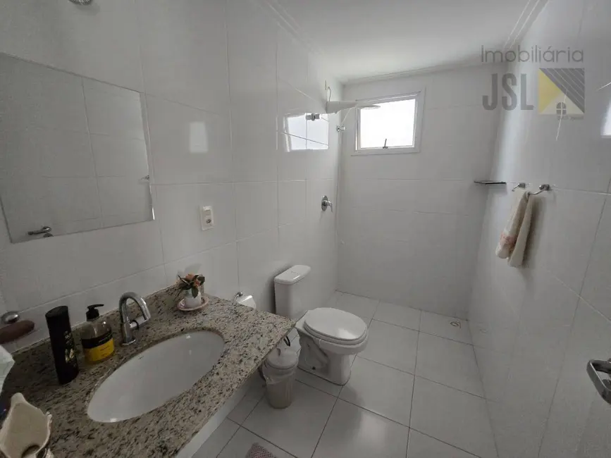 Foto 9 de Apartamento com 3 quartos à venda, 111m2 em Parque Residencial Bom Conselho, Taubate - SP