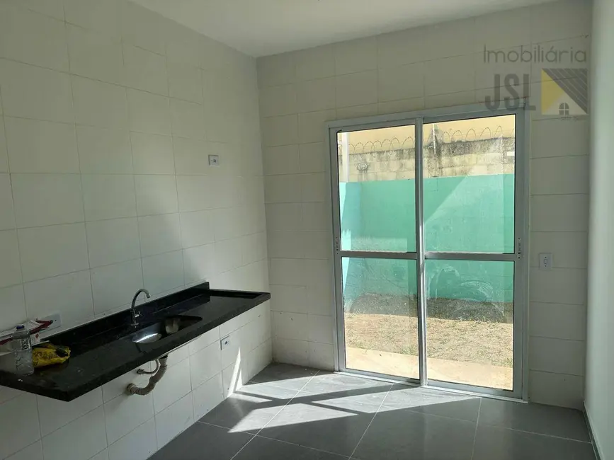 Sobrado com 2 quartos à venda, 165m2 em Santa Luzia, Cacapava - SP - imagem 7 Foto 7 de Sobrado com 2 quartos à venda, 165m2 em Santa Luzia, Cacapava - SP