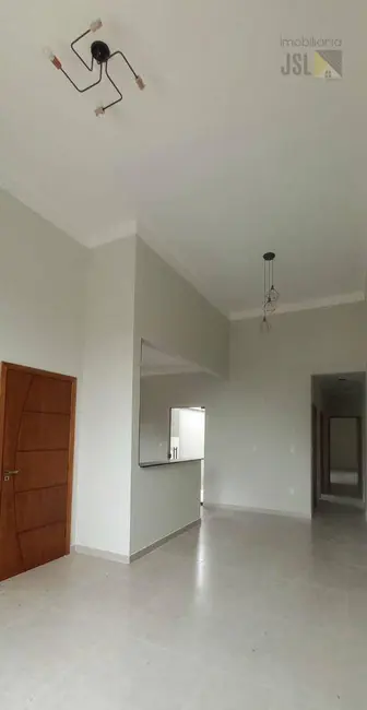 Foto 3 de Casa com 2 quartos à venda, 125m2 em Jardim Hípica Pinheiro, Taubate - SP