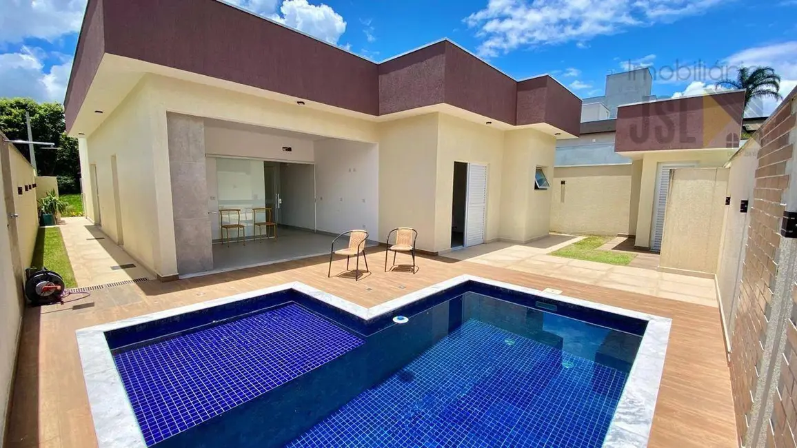 Foto 1 de Casa de Condomínio com 3 quartos à venda, 300m2 em Cacapava - SP