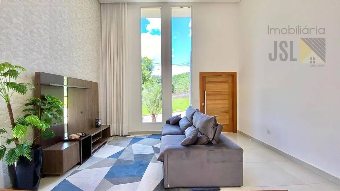 Foto 3 de Casa de Condomínio com 3 quartos à venda, 300m2 em Cacapava - SP