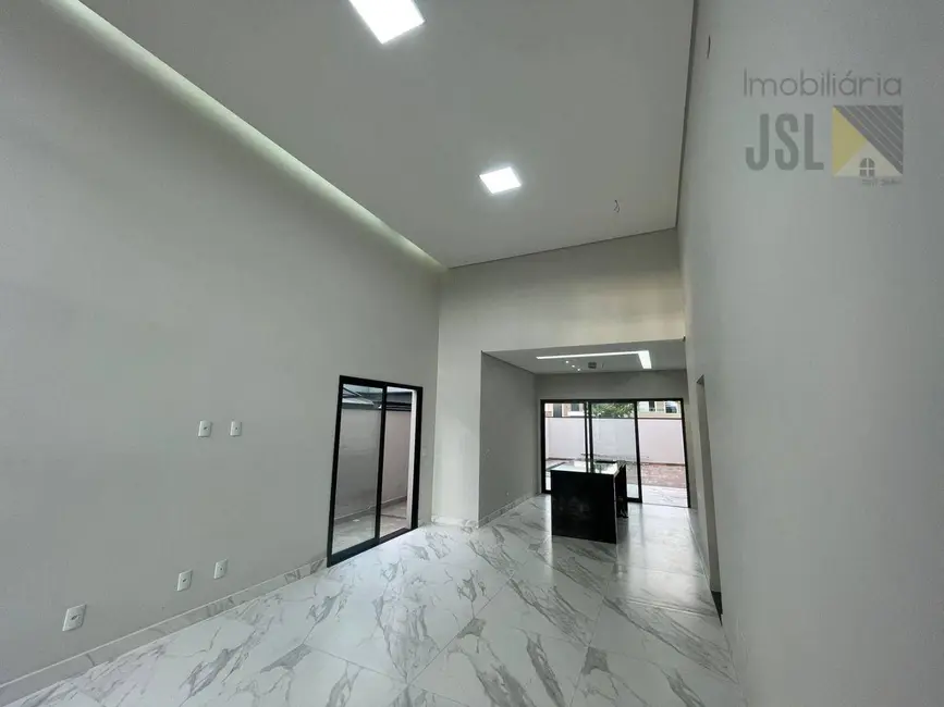 Foto 3 de Casa de Condomínio com 3 quartos à venda, 300m2 em Cacapava - SP