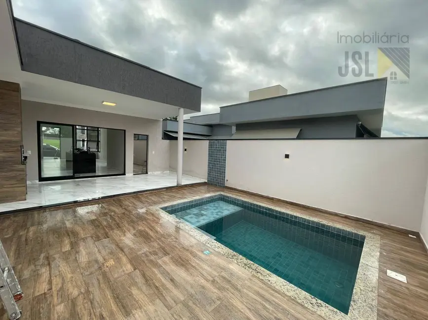 Foto 1 de Casa de Condomínio com 3 quartos à venda, 300m2 em Cacapava - SP