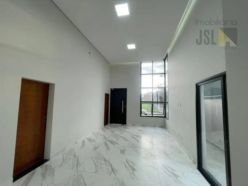 Foto 2 de Casa de Condomínio com 3 quartos à venda, 300m2 em Cacapava - SP