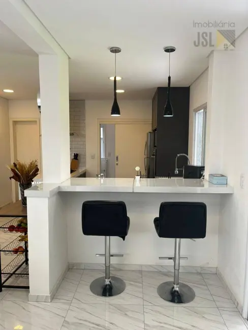 Sobrado com 4 quartos à venda, 300m2 em Cacapava - SP - imagem 6 Foto 6 de Sobrado com 4 quartos à venda, 300m2 em Cacapava - SP