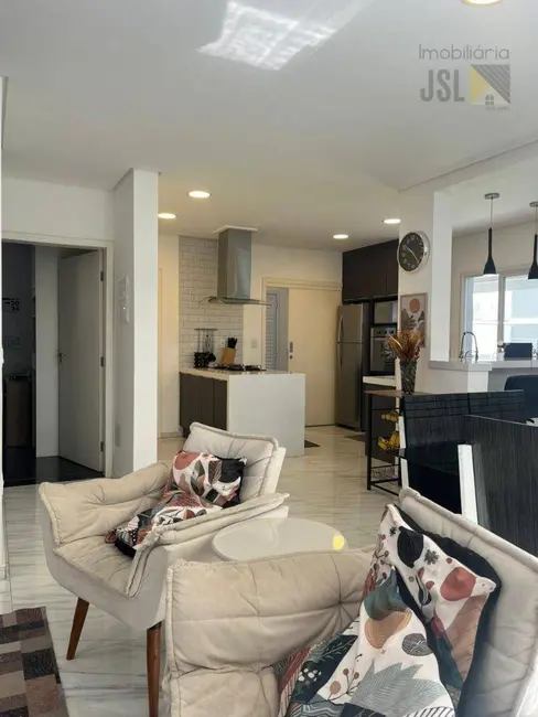 Sobrado com 4 quartos à venda, 300m2 em Cacapava - SP - imagem 3 Foto 3 de Sobrado com 4 quartos à venda, 300m2 em Cacapava - SP