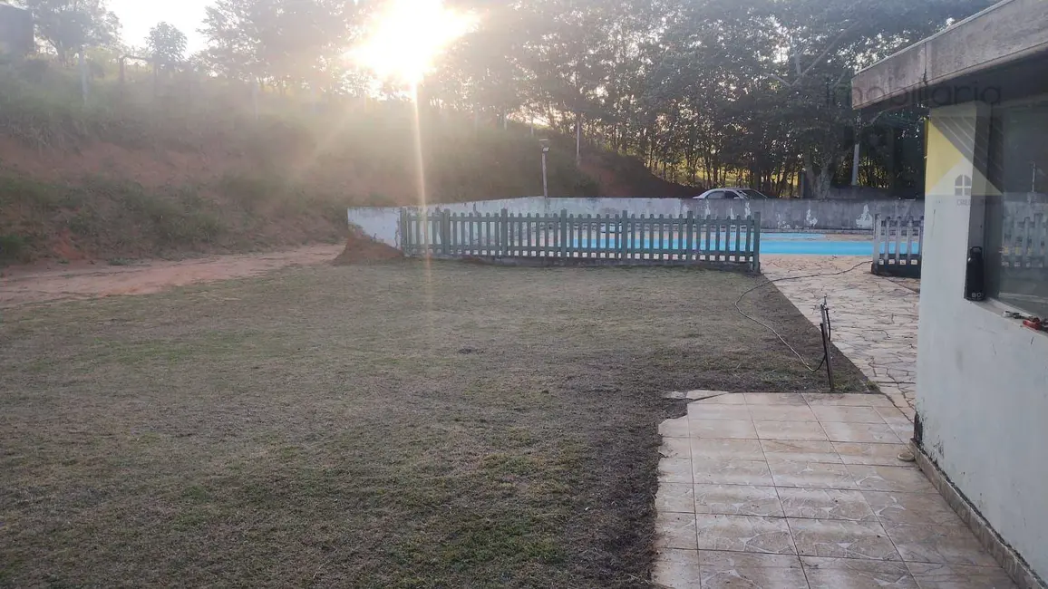 Foto 2 de Chácara com 2 quartos à venda, 3186m2 em Guamirim, Cacapava - SP