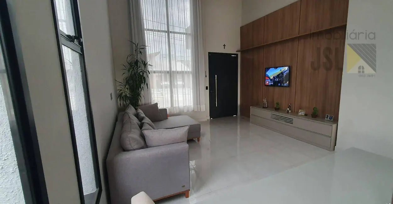 Casa de Condomínio com 3 quartos à venda, 360m2 em Cacapava - SP - imagem 1 Foto 1 de Casa de Condomínio com 3 quartos à venda, 360m2 em Cacapava - SP