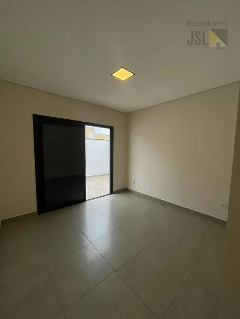 Foto 8 de Casa de Condomínio com 3 quartos à venda, 250m2 em Cacapava - SP