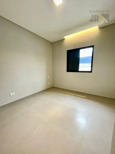 Foto 7 de Sobrado com 3 quartos à venda, 250m2 em Cacapava - SP