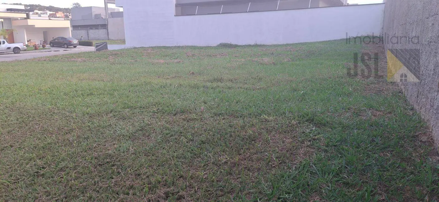 Foto 3 de Terreno / Lote à venda, 453m2 em Cacapava - SP