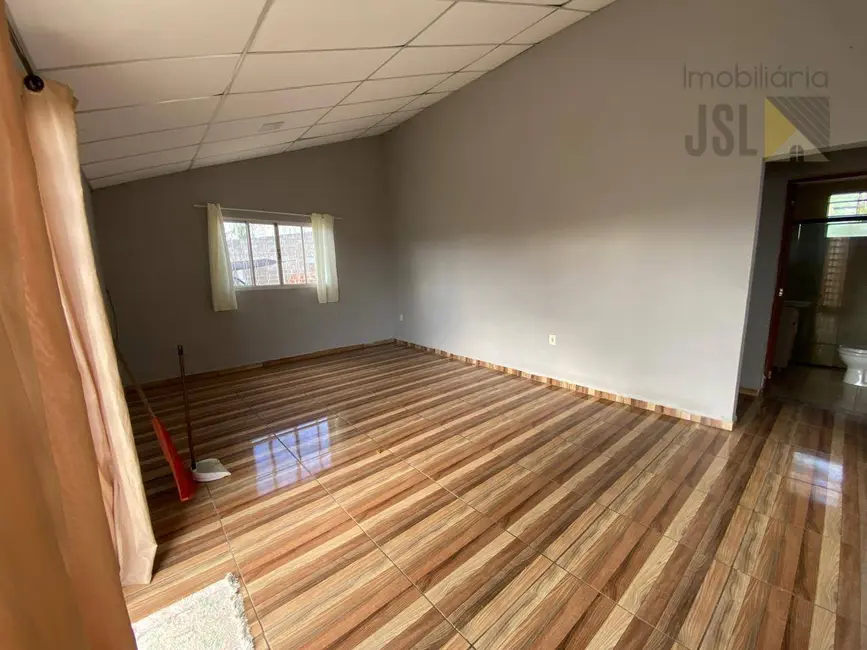 Chácara com 3 quartos à venda, 2000m2 em Boa Vista, Cacapava - SP - imagem 3 Foto 3 de Chácara com 3 quartos à venda, 2000m2 em Boa Vista, Cacapava - SP