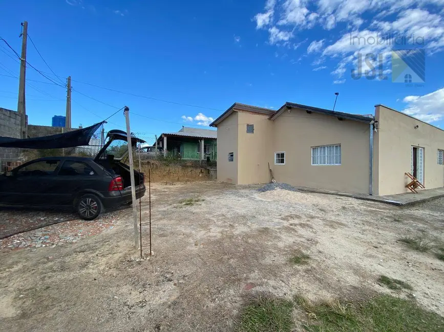 Chácara com 3 quartos à venda, 2000m2 em Boa Vista, Cacapava - SP - imagem 1 Foto 1 de Chácara com 3 quartos à venda, 2000m2 em Boa Vista, Cacapava - SP