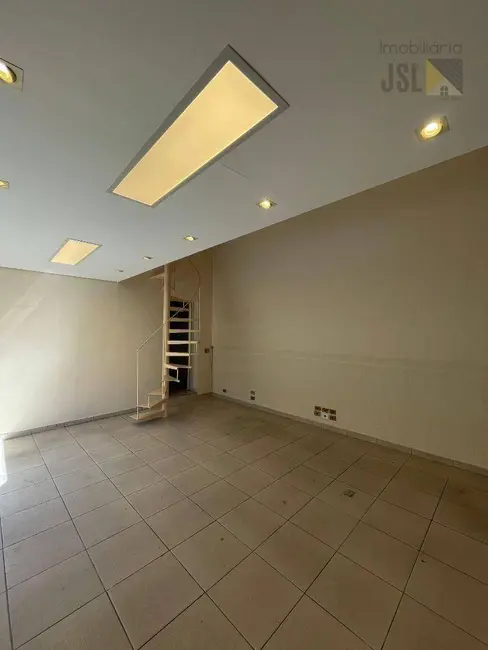 Foto 2 de Loja para alugar, 52m2 em Centro, Cacapava - SP