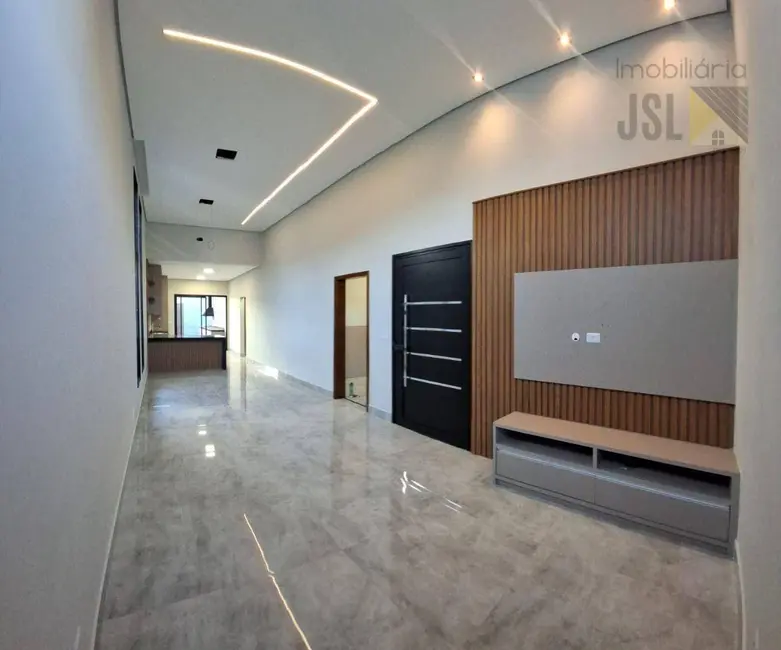 Foto 1 de Casa de Condomínio com 3 quartos à venda e para alugar, 250m2 em Cacapava - SP