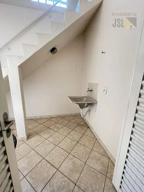 Foto 8 de Casa com 3 quartos para alugar, 199m2 em Jardim São José, Cacapava - SP