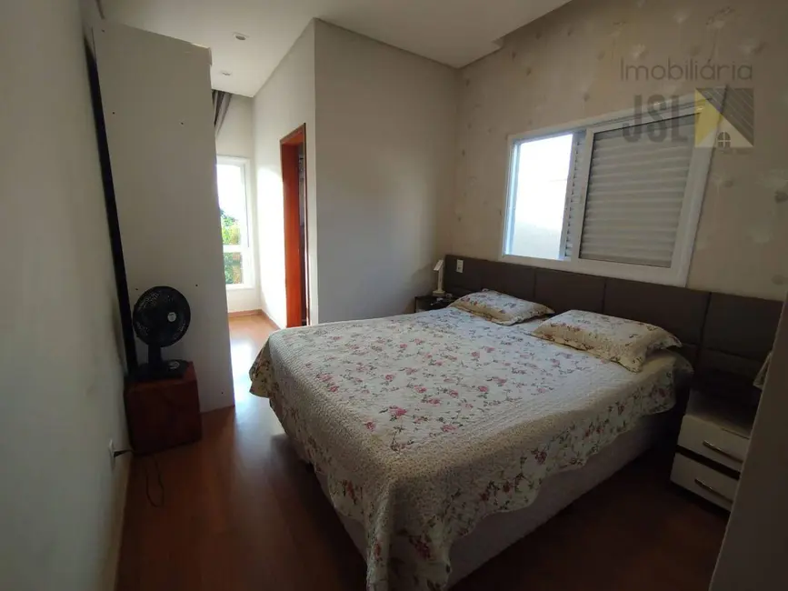 Foto 6 de Casa com 3 quartos à venda, 250m2 em Cacapava - SP