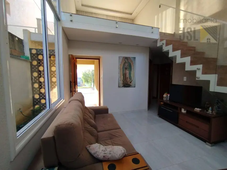 Foto 1 de Casa com 3 quartos à venda, 250m2 em Cacapava - SP