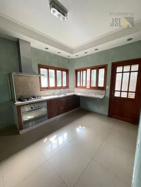Foto 9 de Casa com 3 quartos à venda, 436m2 em Vila Menino Jesus, Cacapava - SP