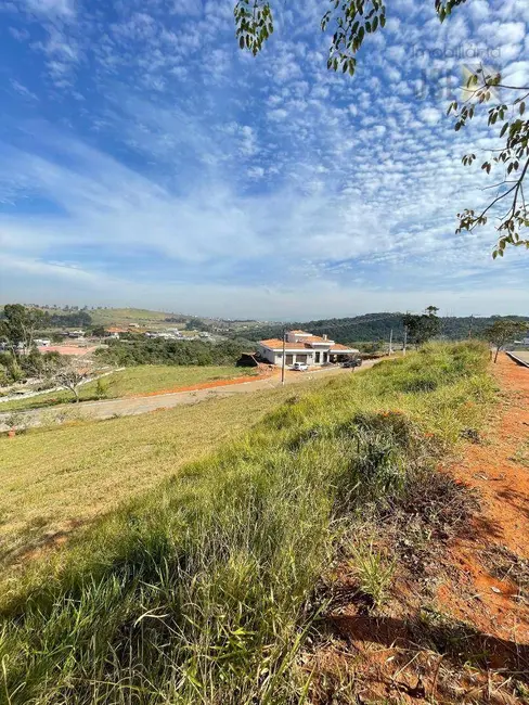 Foto 2 de Terreno / Lote à venda, 1885m2 em Caçapava Velha, Cacapava - SP
