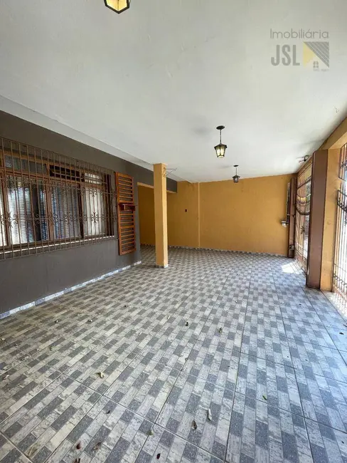 Foto 1 de Casa com 3 quartos à venda, 282m2 em Vila Resende, Cacapava - SP