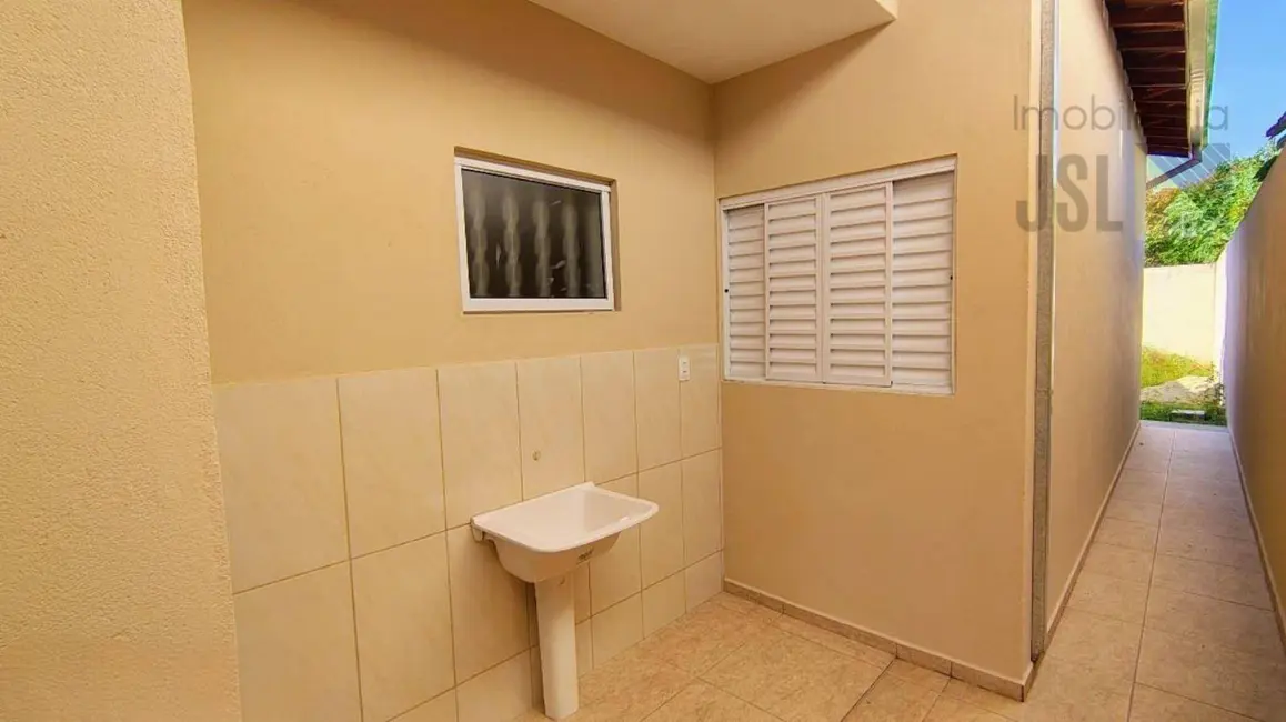 Foto 4 de Casa com 2 quartos à venda, 150m2 em Jardim Amália, Cacapava - SP