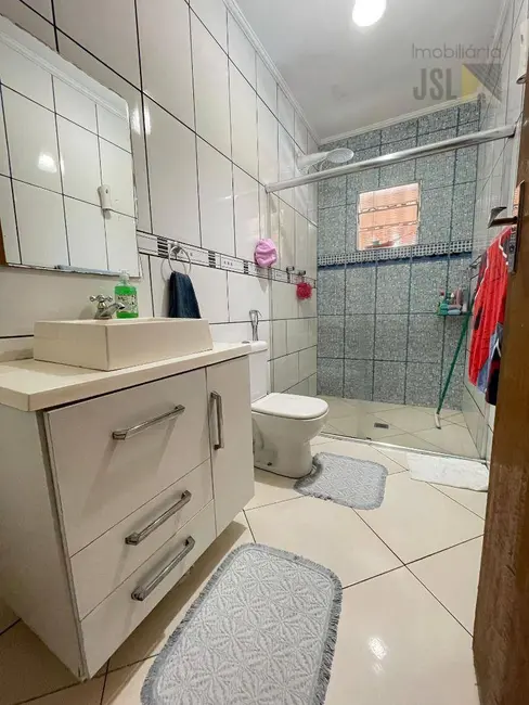 Chácara com 3 quartos à venda, 1000m2 em Portal Mantiqueira, Cacapava - SP - imagem 5 Foto 5 de Chácara com 3 quartos à venda, 1000m2 em Portal Mantiqueira, Cacapava - SP