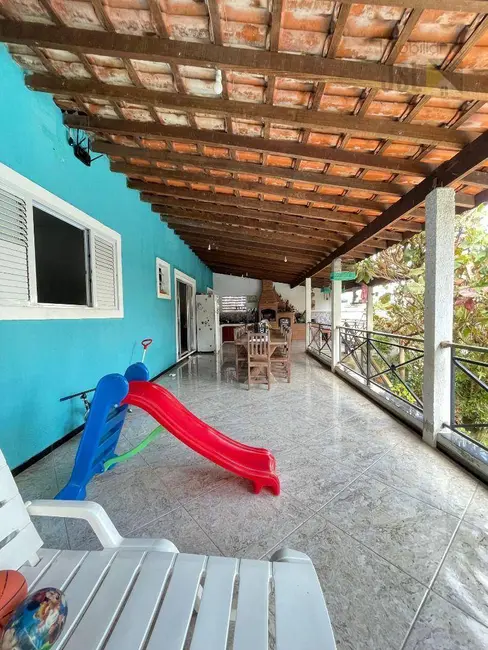 Chácara com 3 quartos à venda, 1000m2 em Portal Mantiqueira, Cacapava - SP - imagem 8 Foto 8 de Chácara com 3 quartos à venda, 1000m2 em Portal Mantiqueira, Cacapava - SP