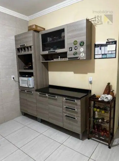 Sobrado com 2 quartos à venda, 87m2 em Cacapava - SP - imagem 4 Foto 4 de Sobrado com 2 quartos à venda, 87m2 em Cacapava - SP