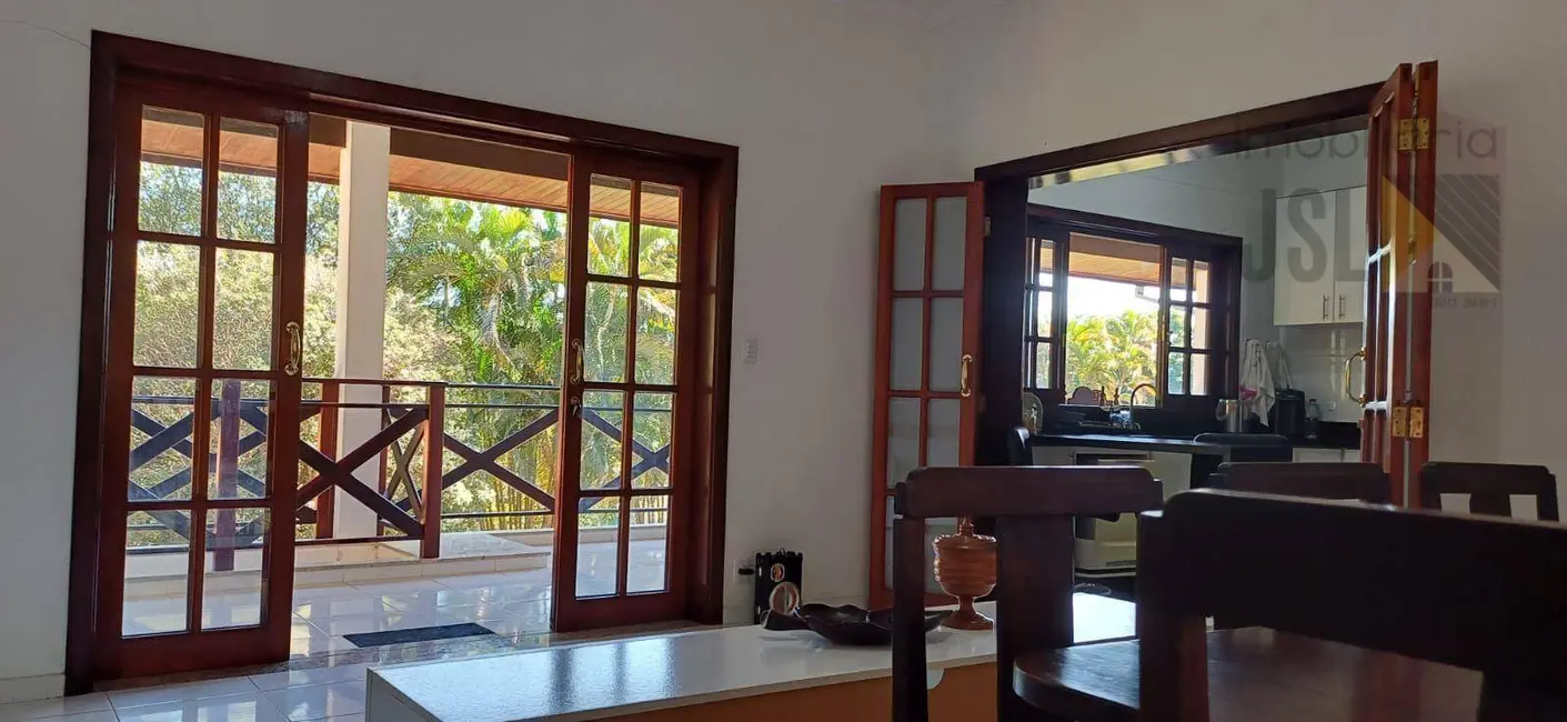 Foto 6 de Chácara com 3 quartos à venda, 2600m2 em Chácaras Encosta de São Carlos, Cacapava - SP