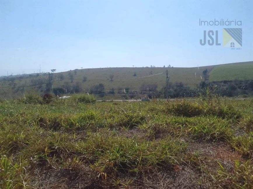 Foto 2 de Terreno / Lote à venda, 150m2 em Tijuco Preto, Cacapava - SP