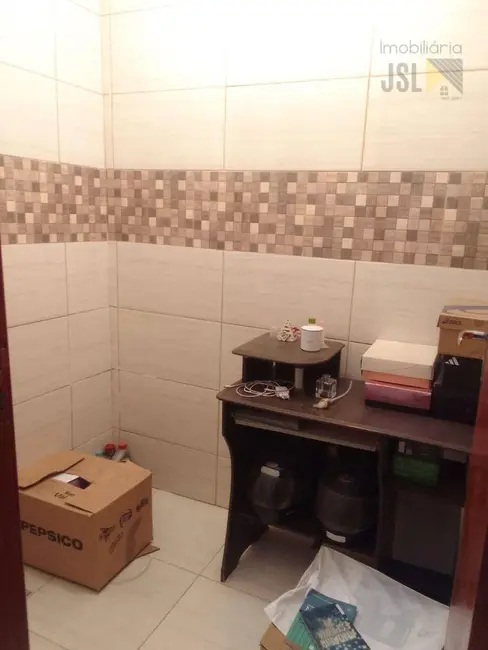 Sobrado com 3 quartos à venda, 150m2 em Perinho, Cacapava - SP - imagem 7 Foto 7 de Sobrado com 3 quartos à venda, 150m2 em Perinho, Cacapava - SP